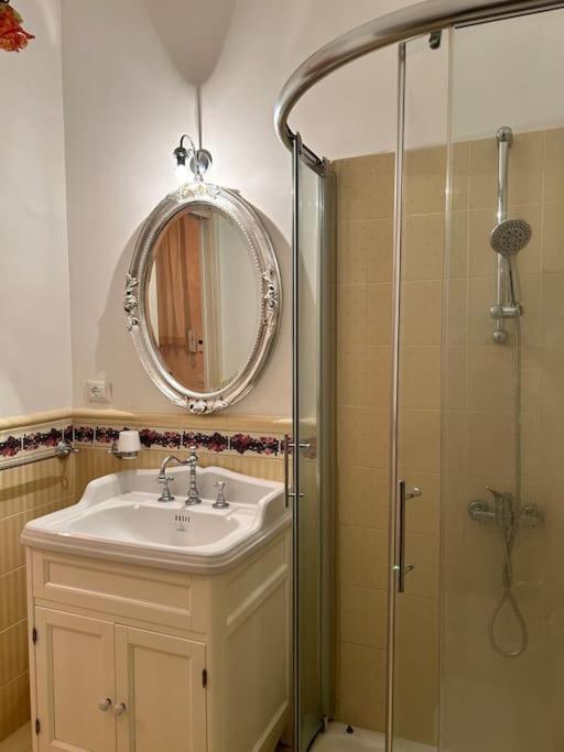 Vacanze Romane Apartment Anzio Eksteriør bilde